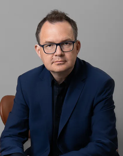 Adwokat Piotr Sut